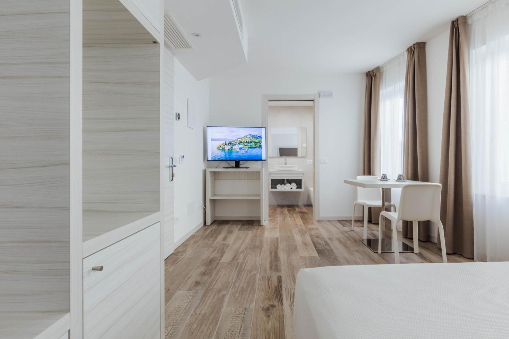 Hotel Giardinetto Garda  Dış mekan fotoğraf
